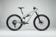 Load image into Gallery viewer, Salsa Blackthorn Custom Build