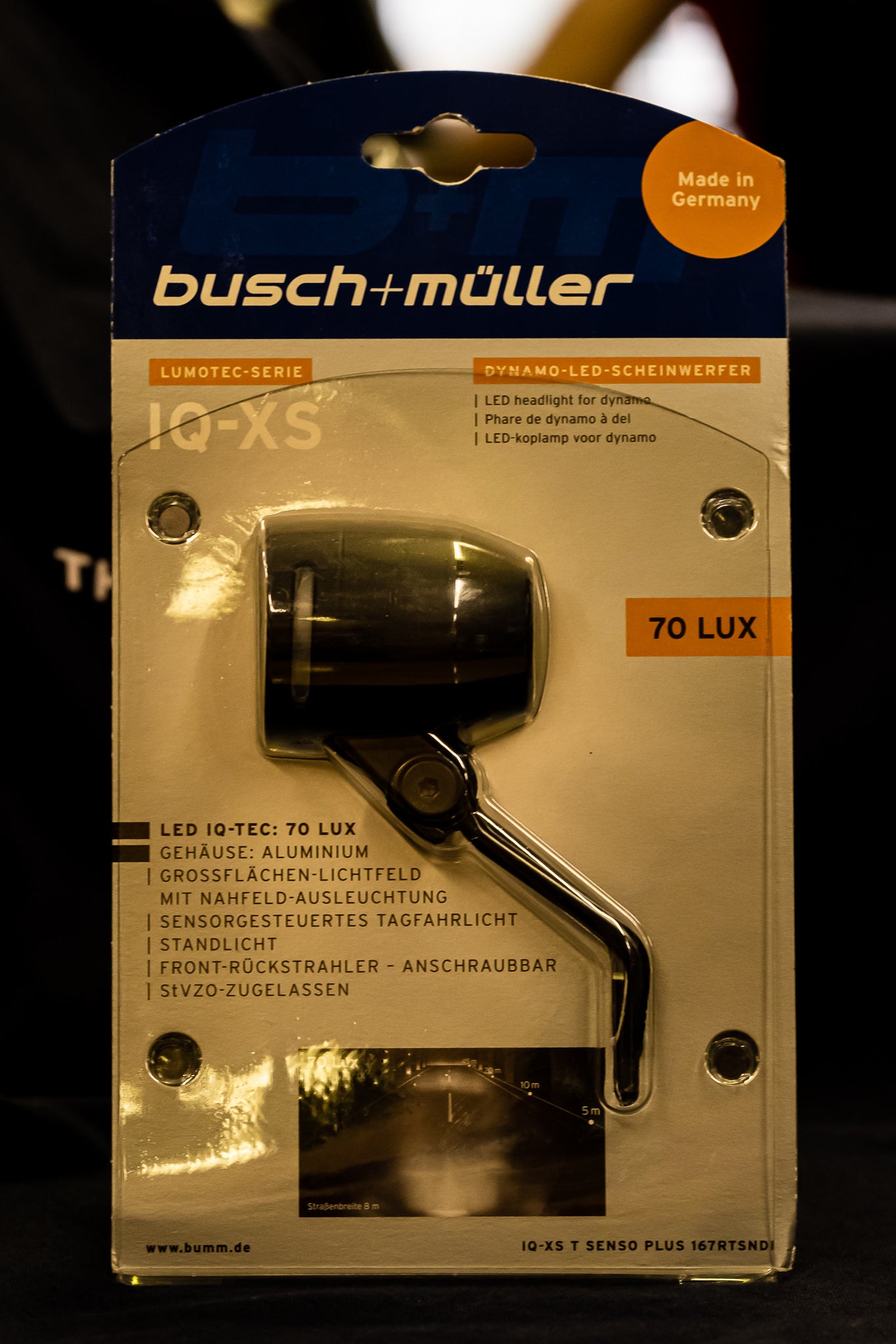 Busch and Muller IQ-XS Headlight – The Lions Cyclery