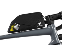 Load image into Gallery viewer, Apidura Race Series Accessory Top Tube Pack, 1 Litre, Bolt-On
